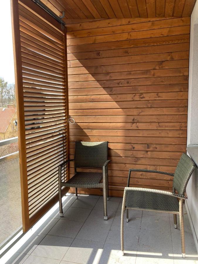 Apartment Miodowa 9 *